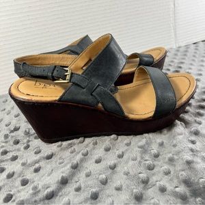 B.O.C. Leather Uppers Blue Wedges Size 8